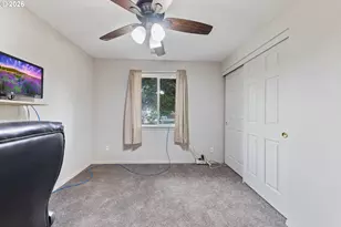 422 E 5th St, Lafayette, OR 97127 - Photo 27