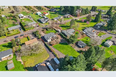 14275 SE Holly View Ter, Damascus, OR 97089 - Photo 3