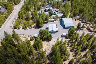 123551 Surveyor Rd, Crescent Lake, OR 97733 - Photo 43