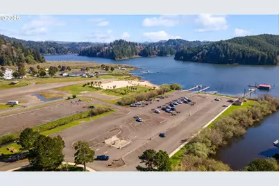 610 Park Ave, Lakeside, OR 97449 - Photo 39