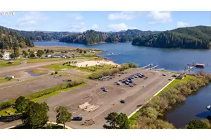 610 Park Ave, Lakeside, OR 97449 - Photo 39