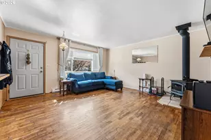 610 Park Ave, Lakeside, OR 97449 - Photo 9