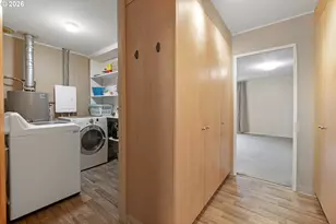 8325 NE Going Pl, Portland, OR 97220 - Photo 13