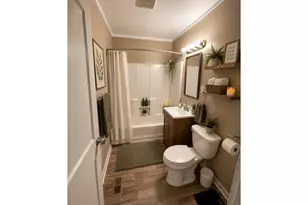 8325 NE Going Pl, Portland, OR 97220 - Photo 23