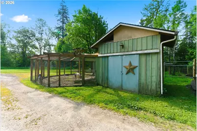 112 SW Tualatin Loop, West Linn, OR 97068 - Photo 23