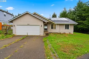 720 SW Pioneer Ct, Willamina, OR 97396 - Photo 3