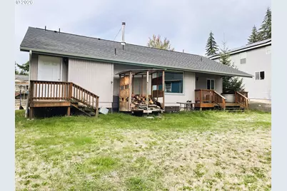 720 SW Pioneer Ct, Willamina, OR 97396 - Photo 5