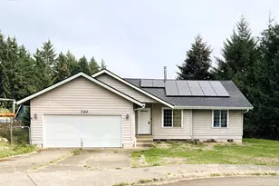 720 SW Pioneer Ct, Willamina, OR 97396 - Photo 1