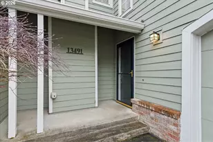 13491 SW Summerwood Dr, Portland, OR 97223 - Photo 3