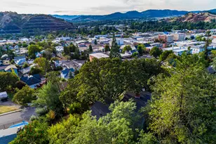 1172 SE Hawthorne Dr, Roseburg, OR 97470 - Photo 47