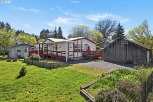 912 Ash St, Brownsville, OR 97327 - Photo 1