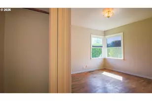 853 W 15th St, Coquille, OR 97423 - Photo 15