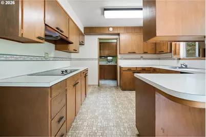7430 SW Varns St, Tigard, OR 97223 - Photo 7