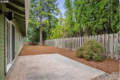 4249 NE Meadow Ln, Hillsboro, OR 97124 - Photo 27