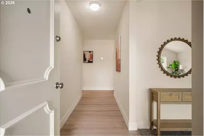4249 NE Meadow Ln, Hillsboro, OR 97124 - Photo 5