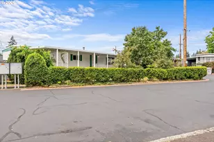 8951 SE Fuller Rd, Happy Valley, OR 97086 - Photo 5