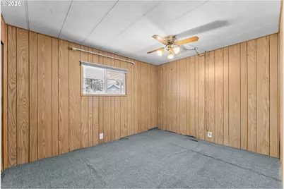 8951 SE Fuller Rd, Happy Valley, OR 97086 - Photo 19
