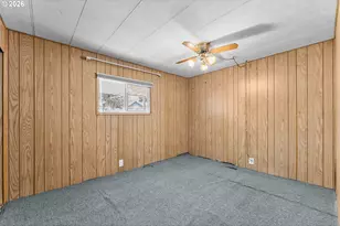 8951 SE Fuller Rd, Happy Valley, OR 97086 - Photo 19