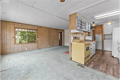 8951 SE Fuller Rd, Happy Valley, OR 97086 - Photo 13