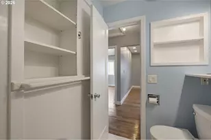 6811 SE 87th Ave, Portland, OR 97266 - Photo 27