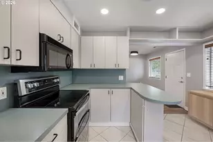6811 SE 87th Ave, Portland, OR 97266 - Photo 21