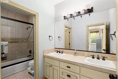 9618 NW Thompson Rd, Portland, OR 97229 - Photo 29