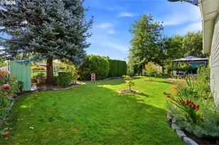 655 NE Burnett Rd, McMinnville, OR 97128 - Photo 21