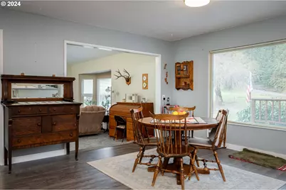 22726 Cedar Grove Rd, Clatskanie, OR 97016 - Photo 9