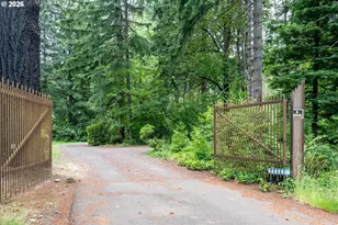 49482 McKenzie Hwy, Vida, OR 97488 - Photo 19