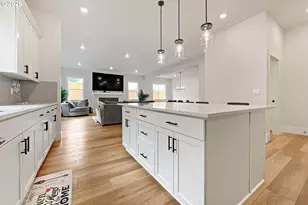 13998 SW 165th Ave, Tigard, OR 97223 - Photo 11