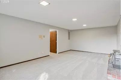 2012 Sunrise St, Kelso, WA 98626 - Photo 17