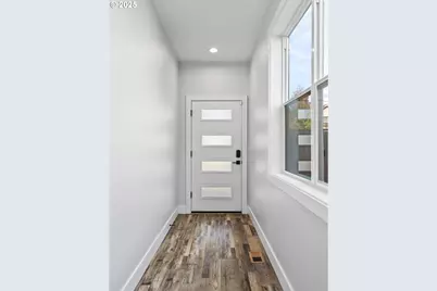 5424 SE Knapp St, Portland, OR 97206 - Photo 3