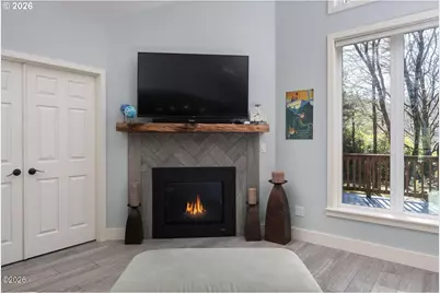 6315 SW Arbor Dr, South Beach, OR 97366 - Photo 5