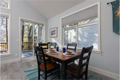 6315 SW Arbor Dr, South Beach, OR 97366 - Photo 7