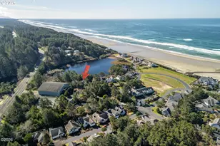 6315 SW Arbor Dr, South Beach, OR 97366 - Photo 31