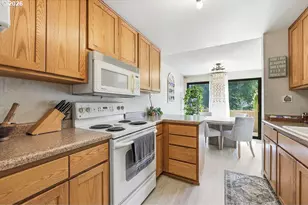 2635 E Wilshire Dr, Eugene, OR 97405 - Photo 19