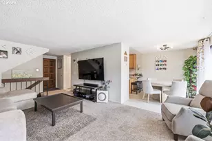 2635 E Wilshire Dr, Eugene, OR 97405 - Photo 11