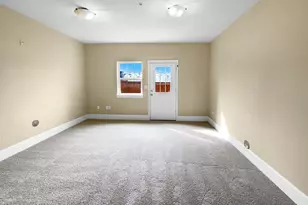 18485 SW Stepping Stone Dr, Beaverton, OR 97003 - Photo 9