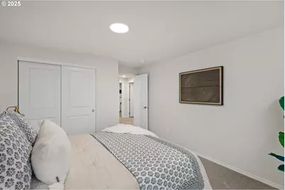 5150 Holly, Springfield, OR 97478 - Photo 9