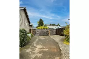 147 Palomino Ave, Roseburg, OR 97471 - Photo 37