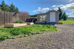 147 Palomino Ave, Roseburg, OR 97471 - Photo 33