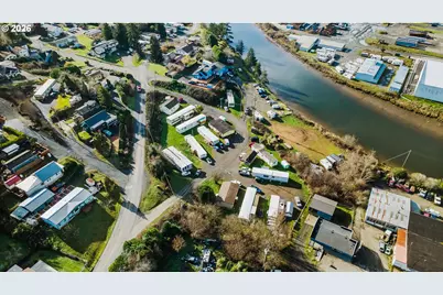 93531 Coal Bank Ln, Coos Bay, OR 97420 - Photo 9