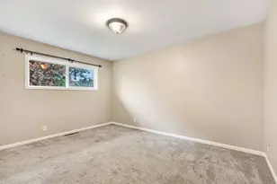 1460 4th St, Astoria, OR 97103 - Photo 21