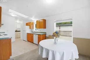 6900 SW 195th Ave, Beaverton, OR 97007 - Photo 9