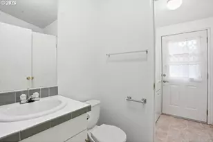 6900 SW 195th Ave, Beaverton, OR 97007 - Photo 21