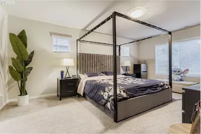 15295 SE Flavel St, Portland, OR 97236 - Photo 9