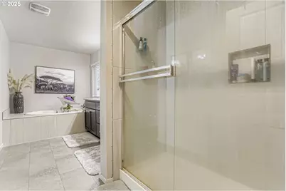 15295 SE Flavel St, Portland, OR 97236 - Photo 11