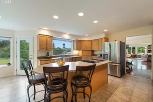 95037 Haynes Way Ln, North Bend, OR 97459 - Photo 9