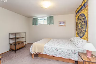 1387 NW Riverview Ave, Gresham, OR 97030 - Photo 19