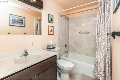 1387 NW Riverview Ave, Gresham, OR 97030 - Photo 15